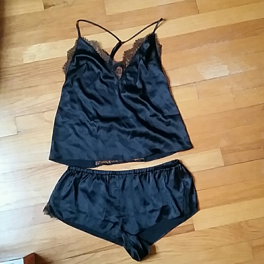 VS Satin 2 piece nightie
